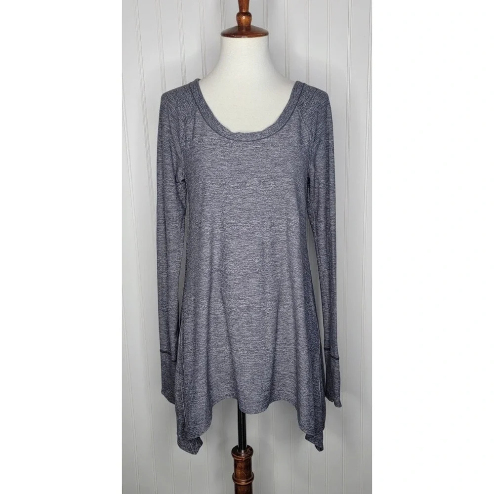 Lululemon Rehearsal Long Sleeve Shirt Women's Size 6 Asymmetrical w/ Thumbholes